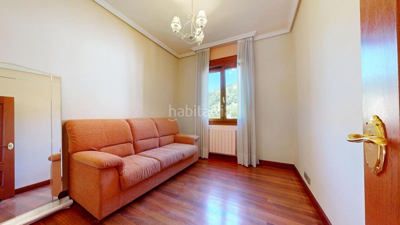 Foto a58fd16d-0ff6-4faf-bef8-c8343b9df3fa. Pis amb calefacció aparcament a Alonsotegi