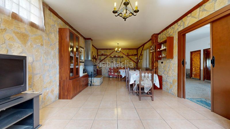 Foto bf4a4700-4152-4866-afca-77ddcca4e062. Casa amb aparcament piscina a Valle de Mena