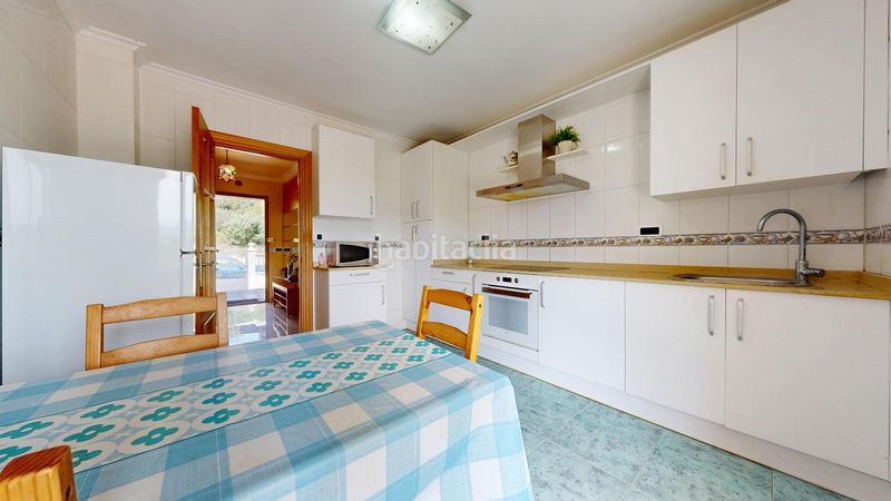 Foto e1a33247-f6e8-4ec4-bdb2-5f92eed9a059. Casa amb aparcament piscina a Valle de Mena