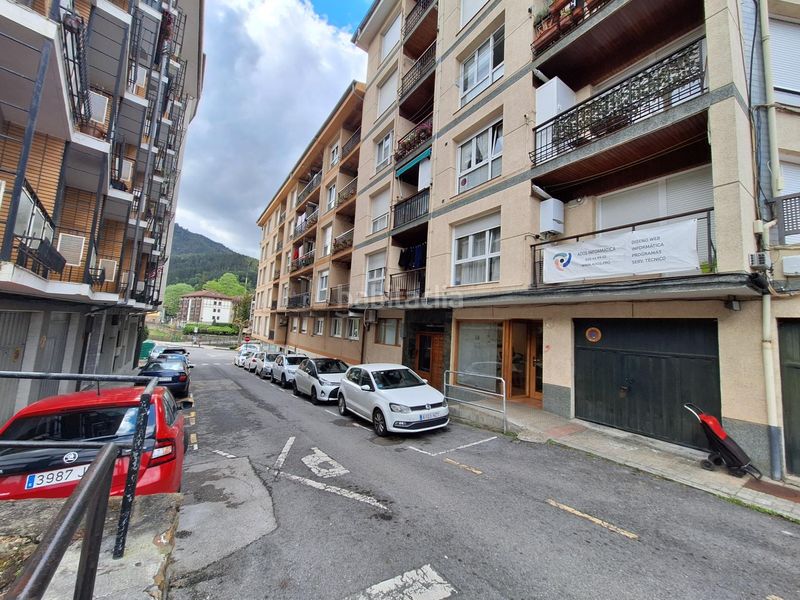 Foto 3645cd76-d530-48ca-b209-53c5a0e7af56. Pis a Balmaseda