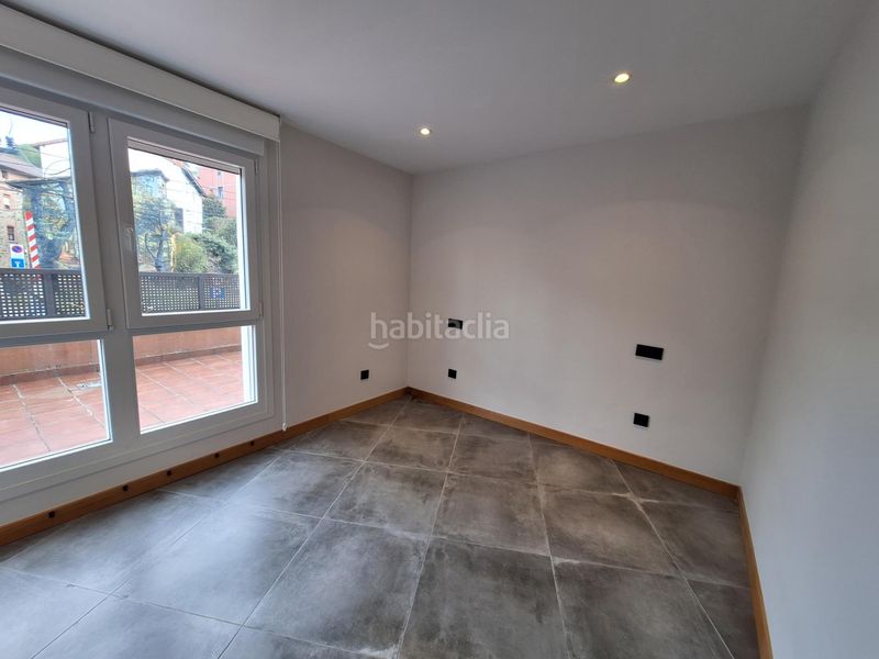 Foto aa2a67c7-ec8a-40dc-81ea-59babaa0c722. Pis a Balmaseda