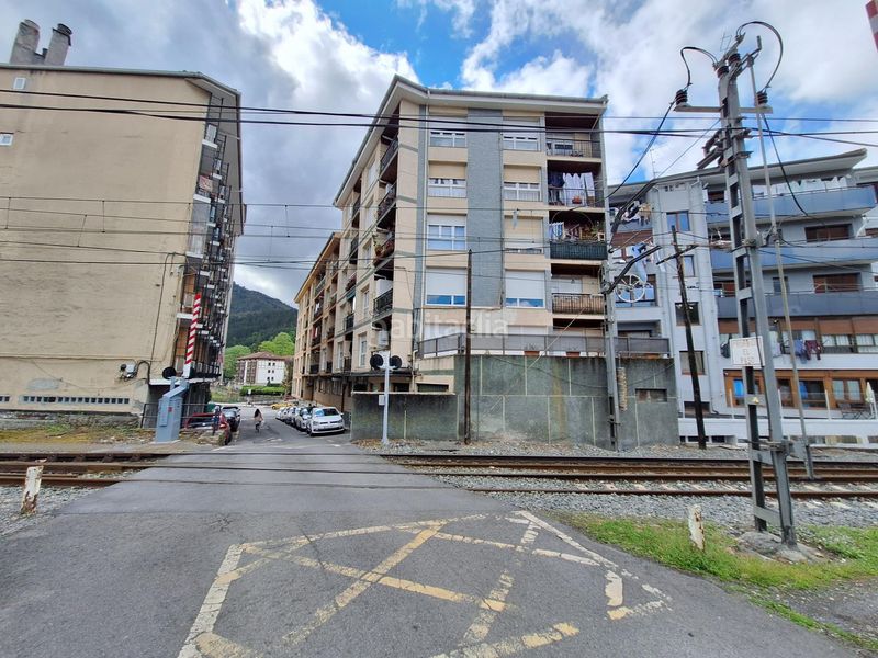 Foto cb5ce2a5-b367-45c8-8e1a-9881f155d8f7. Pis a Balmaseda