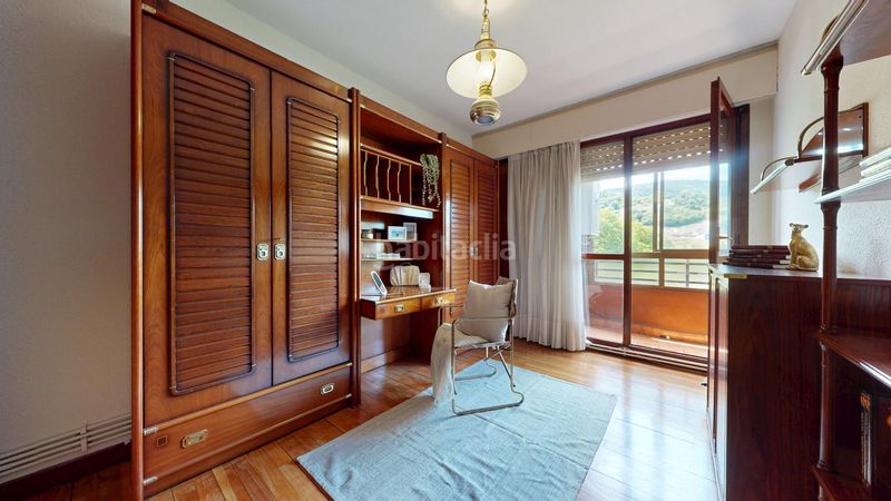 Foto df272a3e-2469-4268-94e6-d593b11396fc. Pis amb calefacció aparcament a San Adrián Bilbao