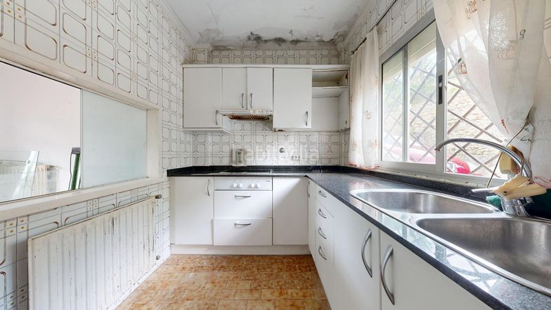Foto afeb637e-54c4-4517-ace3-7c8b0ef02d89. Casa adossada amb aparcament a Valle de Mena