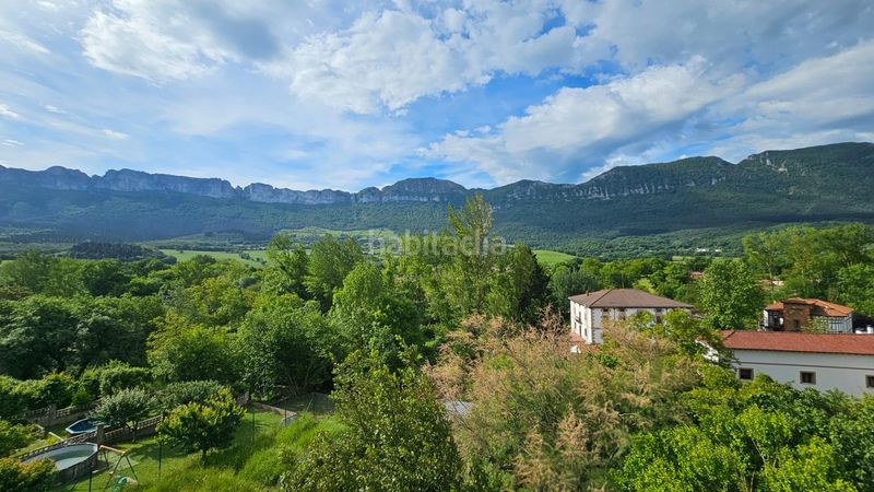 Foto c135ae07-d0ae-49af-a474-f7fe5fcc1c25. Casa adossada amb aparcament a Valle de Mena