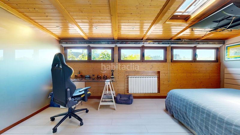 Foto 1e8a8885-bf4f-4345-89fa-7cdfcb293773. Casa amb calefacció aparcament piscina a Güeñes