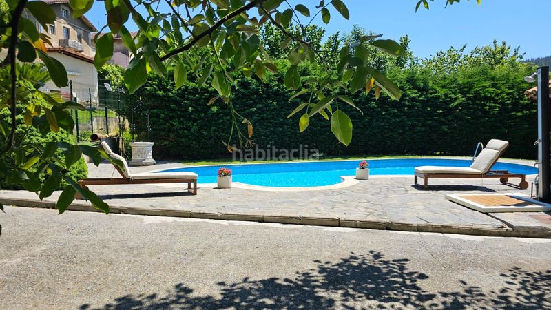 Foto 4437b310-cc6a-4eea-8822-4b1d5909765c. Casa amb calefacció aparcament piscina a Güeñes
