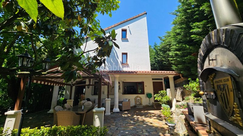 Foto 748100d4-36af-4913-bd42-6a81cfcf7a51. Casa amb calefacció aparcament piscina a Güeñes
