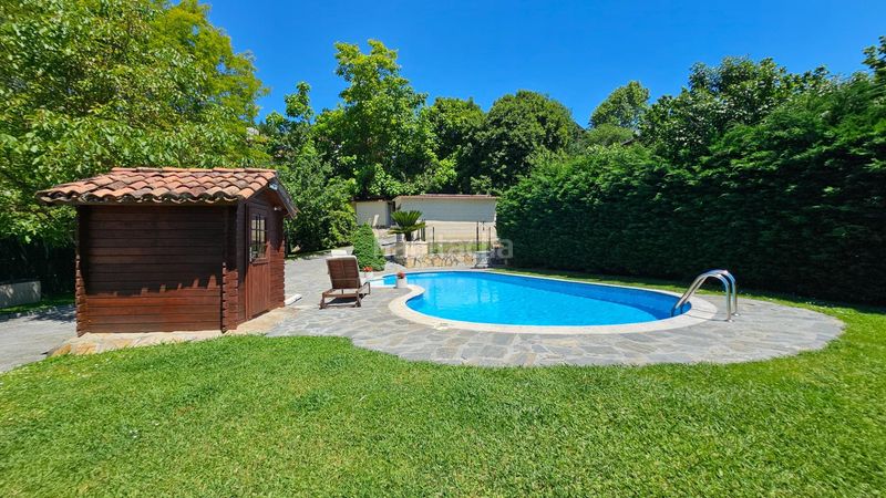 Foto ccb2d179-a870-4d8d-bc3c-2dbe508c473e. Casa amb calefacció aparcament piscina a Güeñes