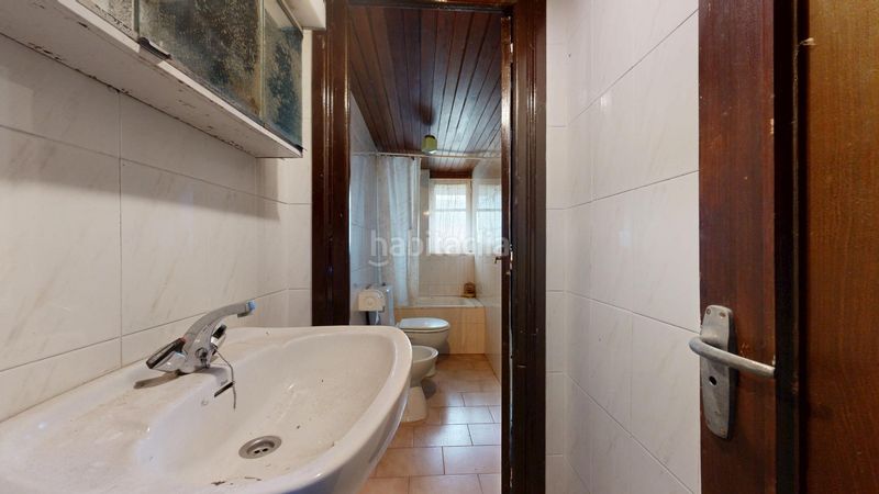 Foto 0356f089-f1e6-46db-b788-d4d9a04790cf. Casa a Markina - Xemein