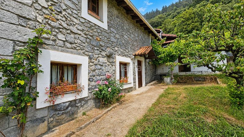 Foto df7ede74-d19f-4c16-bcce-f9f2d6ce355a. Casa a Markina - Xemein
