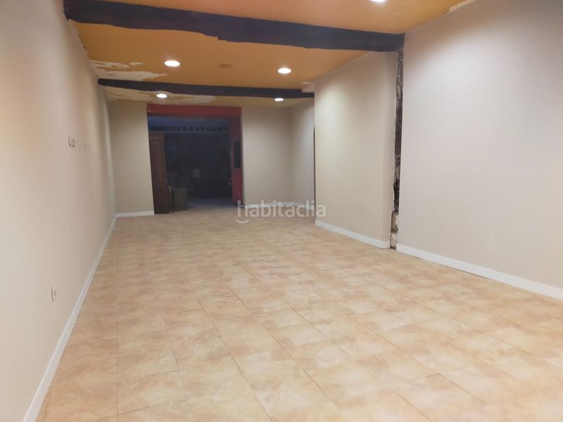 Foto c0e8d3f8-f57e-432b-bfe7-c5e246eee399. Local comercial a Centro Laredo