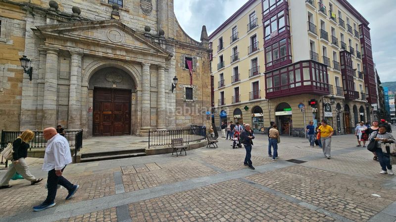Foto ab826d31-57ed-40c7-b94b-8e200a1b6059. Pis a Casco Viejo Bilbao
