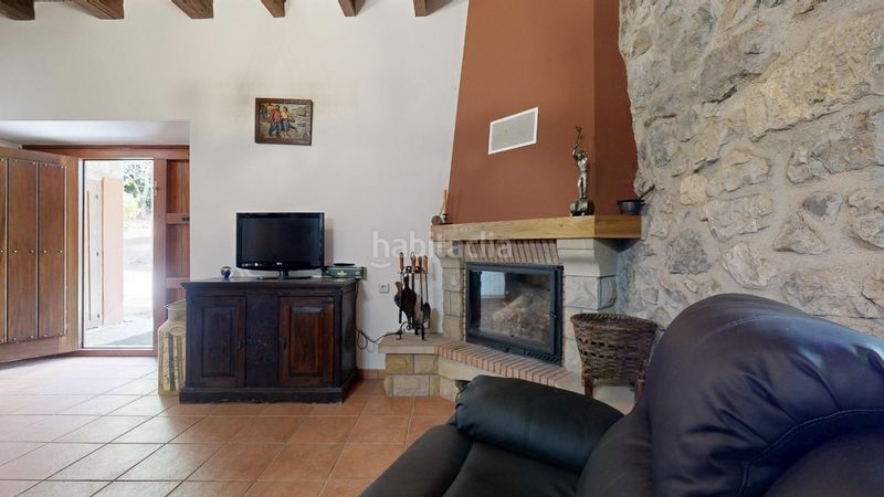 Foto 4af1e039-4a0b-4d48-a815-ff8074e7203e. Casa amb calefacció a Dima
