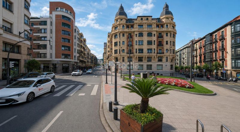 Foto b8e3ae63-ac65-4452-bc8a-f2f6eedc75b5. Pis amb calefacció a Albia Bilbao