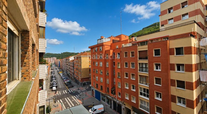 Foto 0d0398a2-ede7-4ce2-a0a5-fc6af93f3cd1. Pis amb calefacció aparcament a Ibarrekolanda Bilbao