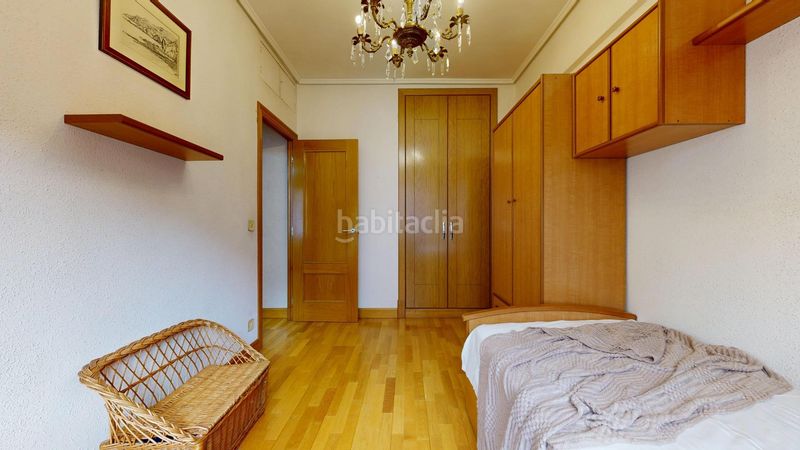 Foto de645dd8-7e72-4143-8316-762e11e21044. Pis amb calefacció aparcament a Ibarrekolanda Bilbao