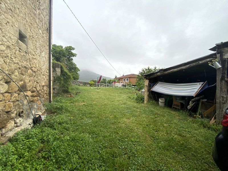 Foto cc54ac37-fdf0-4f29-841d-4672ee6d80da. Casa amb aparcament a Valle de Mena