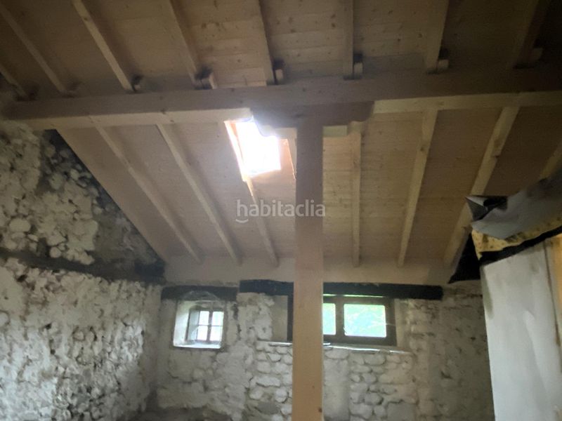 Foto f6be9b61-a4c2-48ca-9d23-654dd15a4155. Casa amb aparcament a Valle de Mena