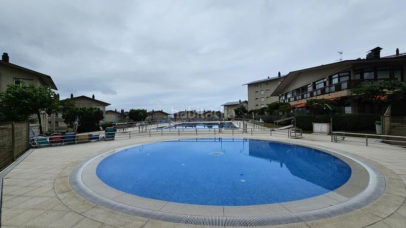 Foto ebb80161-bbca-4c8e-81c1-4ca1269e364d. Pis amb calefacció aparcament piscina a Sopela