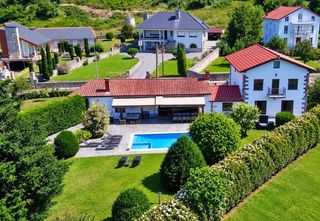 Maison à Calle Av. Alisas