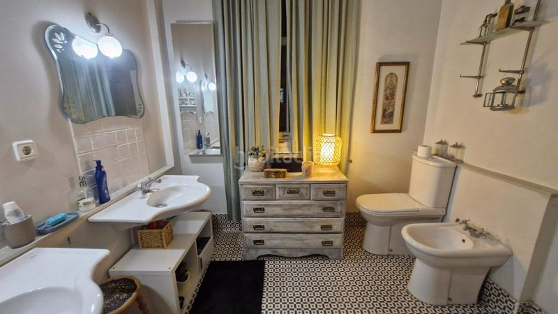 Foto 5d9c5ac9-90c4-4da8-9ab9-61309e267449. Miete etagenwohnung mit heizung in Ensanche - Moyua - Diputación Bilbao