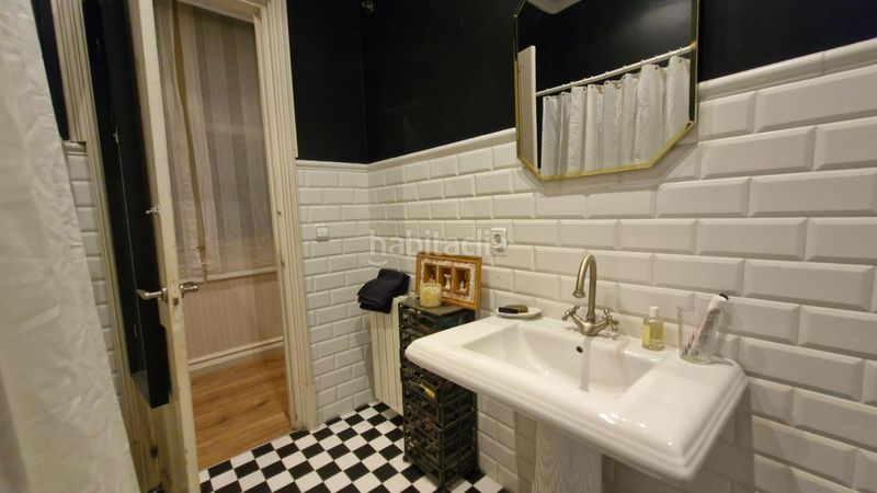 Foto afdedbe3-c1f3-4884-b91f-1848a28554ff. Miete etagenwohnung mit heizung in Ensanche - Moyua - Diputación Bilbao