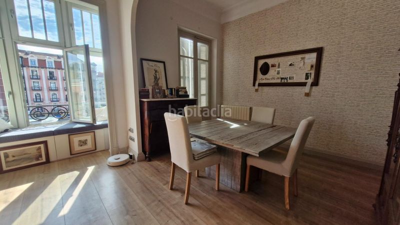 Foto d23aa86c-9031-402b-8fce-d74c0e28e311. Miete etagenwohnung mit heizung in Ensanche - Moyua - Diputación Bilbao