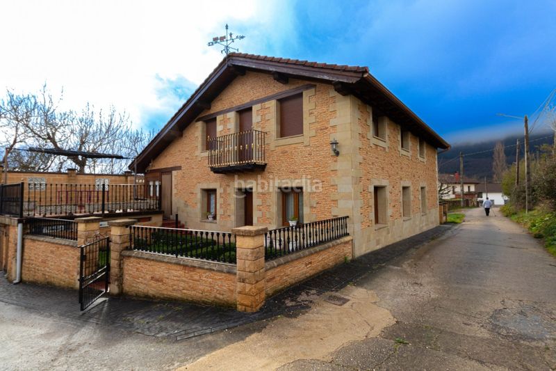 Foto 14551ddd-84f8-48ce-a667-f53102a088a1. Casa amb calefacció aparcament a Valle de Mena