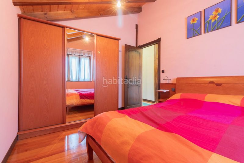 Foto 5111a745-15c9-403f-b755-573a86f95c22. Casa amb aparcament a Valle de Mena