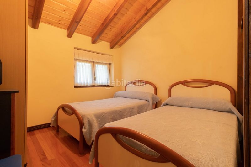 Foto 73feb232-0109-4801-96f5-bb29579530e9. Casa amb aparcament a Valle de Mena