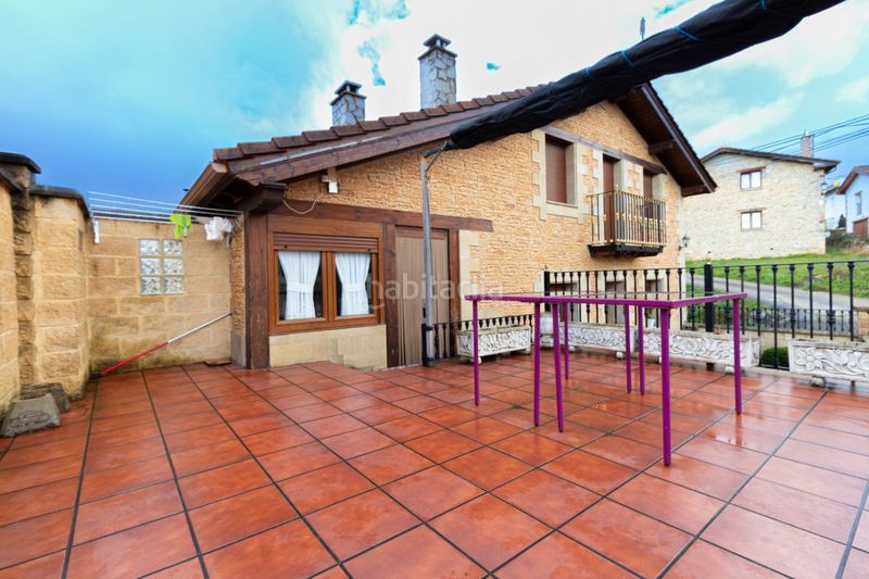 Foto ed9370d8-48b9-4f65-9045-887ccbfc46f0. Casa amb calefacció aparcament a Valle de Mena
