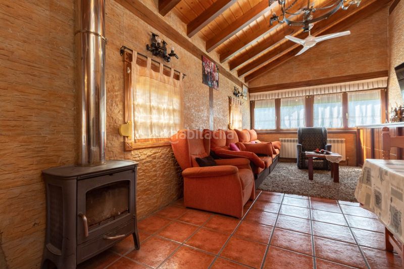 Foto f975302c-ac48-46ed-85a0-66d764a720a4. Casa amb aparcament a Valle de Mena