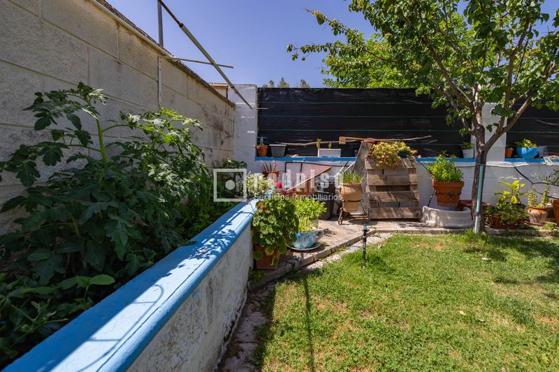 Foto 0509fb51-51d4-4e15-a1f1-54d284e46b75. Casa amb calefacció aparcament a Aldea del Fresno