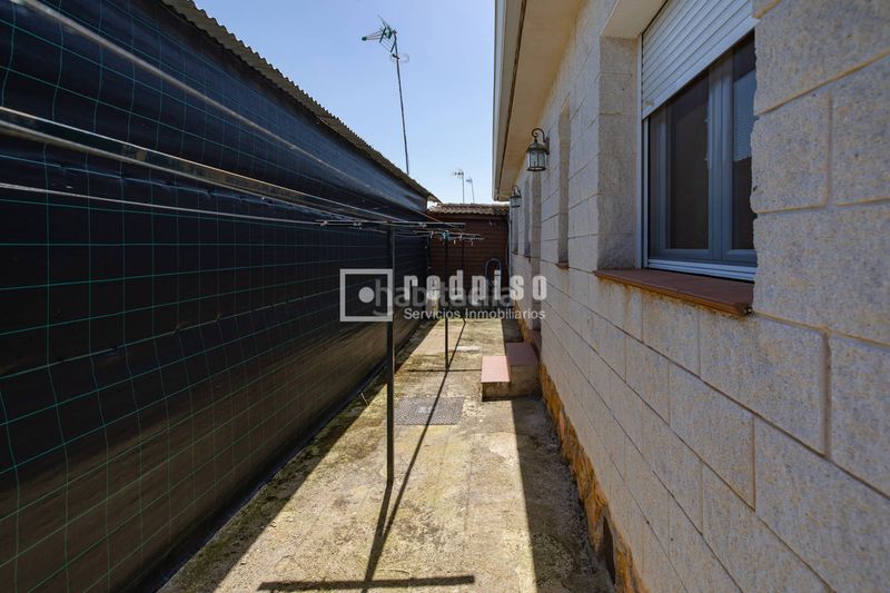 Foto 05c9ba4b-3dd0-453a-869f-62924f5de999. Casa amb calefacció aparcament a Aldea del Fresno