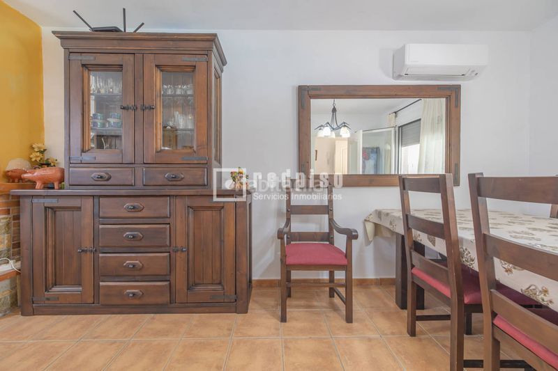 Foto b3fa47fd-9549-4e57-9595-c3b0151eae4d. Casa amb calefacció aparcament a Aldea del Fresno