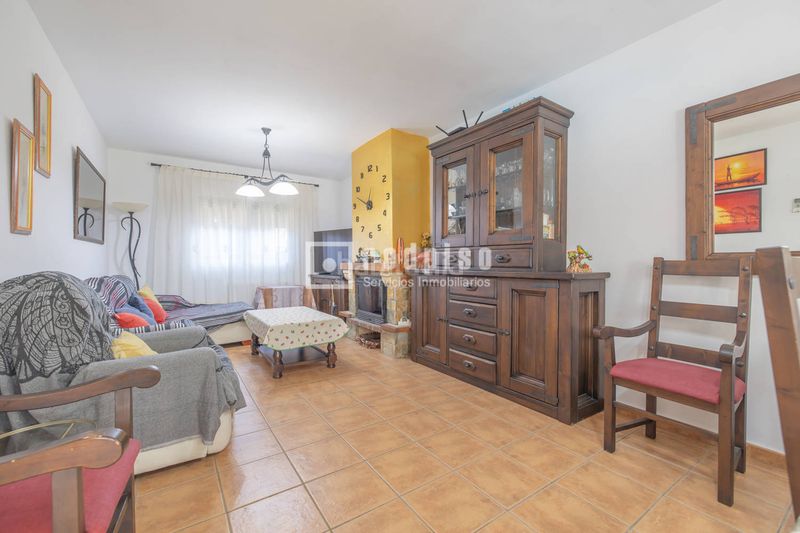 Foto dfebd12b-a850-404e-8976-6f9892b1bbc8. Casa amb calefacció aparcament a Aldea del Fresno