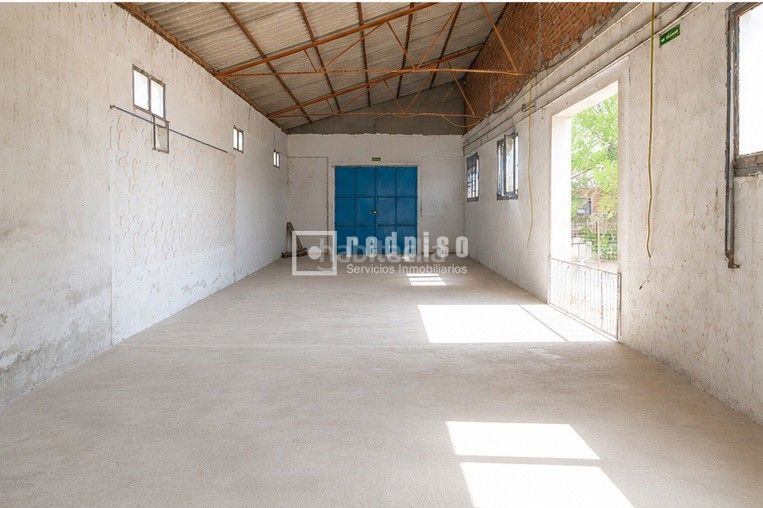 Foto a80cb505-e8f8-44aa-a6ae-b56735f80a59. Xalet a Álamo (El)