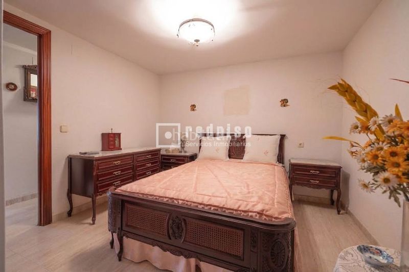 Foto 3beecd5a-75bd-4224-bdf2-489d67f944e1. Chalet  independiente en Villa del Prado