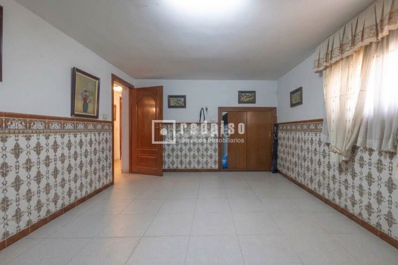 Foto 4005b122-208a-4aa7-be55-98b87e63de50. Chalet  independiente en Villa del Prado