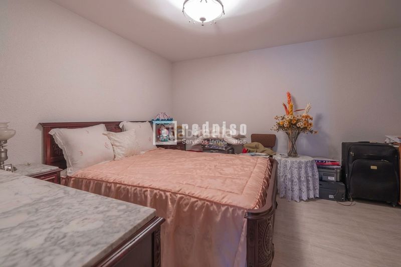 Foto 5e60ebf5-5a22-4ade-8214-dc1e12809a6d. Chalet  independiente en Villa del Prado