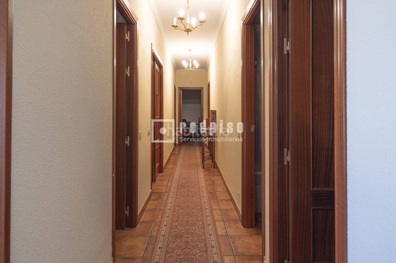 Foto 70ff72b9-7719-490f-a3ad-e48a6135407f. Casa amb calefacció a Noblejas