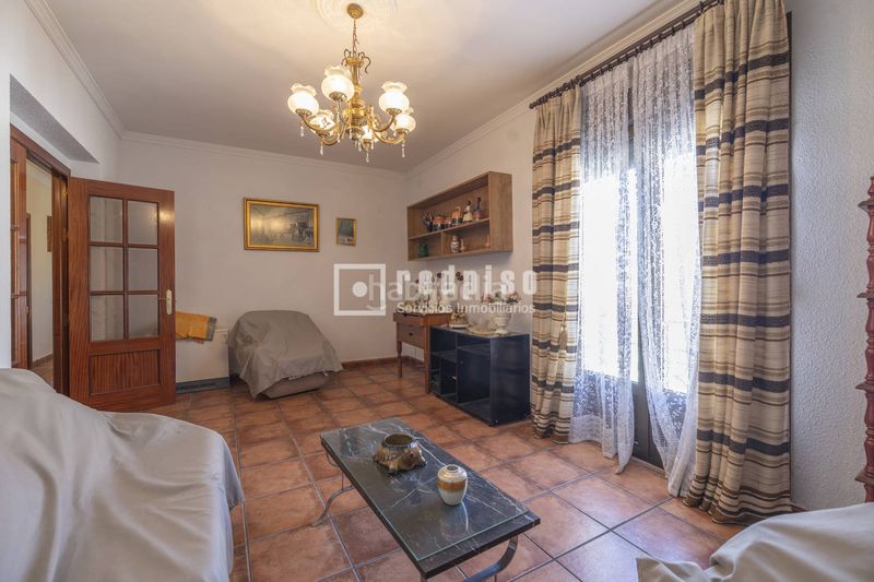 Foto a3a662c9-e413-43fc-bec3-90544286f830. Casa amb calefacció a Noblejas