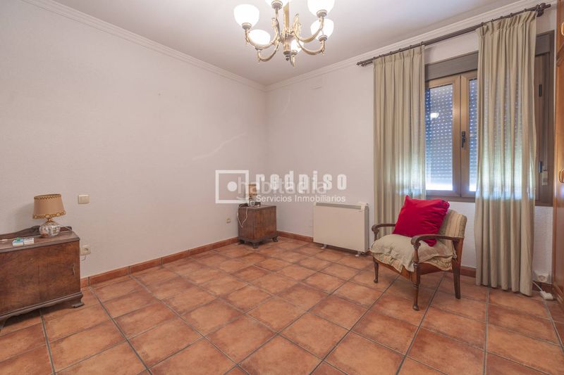 Foto b5be22ca-1d71-435f-a964-3be74d2ae199. Casa amb calefacció a Noblejas
