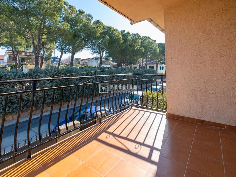 Foto f08574c5-4886-4dbc-9063-c679da1f97b7. Xalet amb calefacció aparcament a Álamo (El)