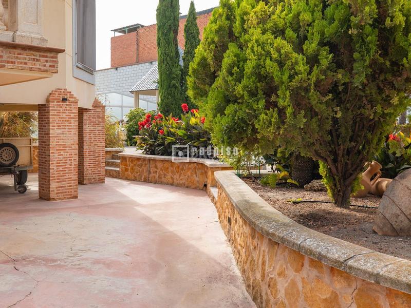 Foto 044f76f8-ab67-412d-9d12-1a3f17679654. Location chalet avec chauffage parking piscine dans Madridejos