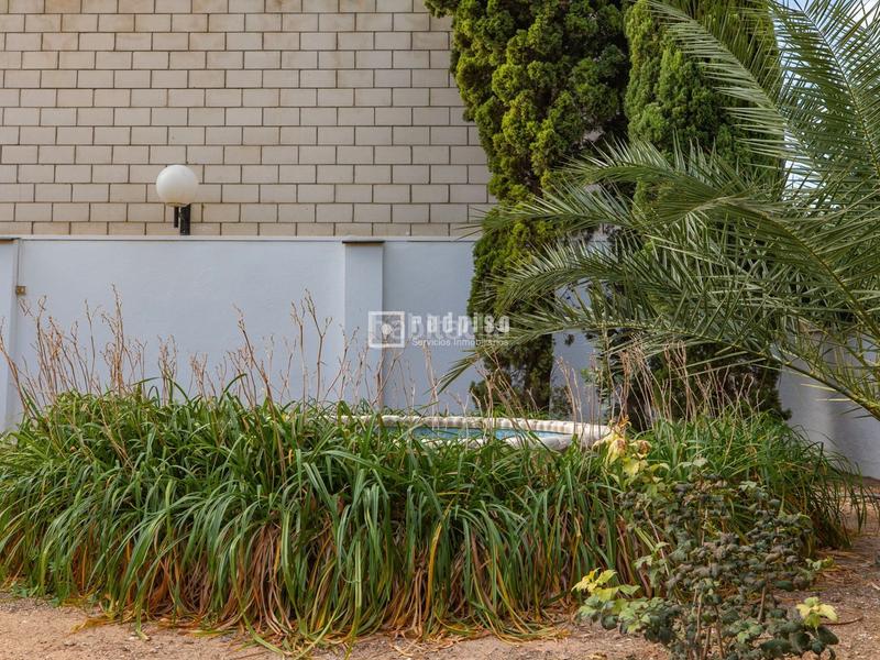 Foto 4fdd22bd-0e55-4655-af50-b7cf6fd12e91. Location chalet avec chauffage parking piscine dans Madridejos