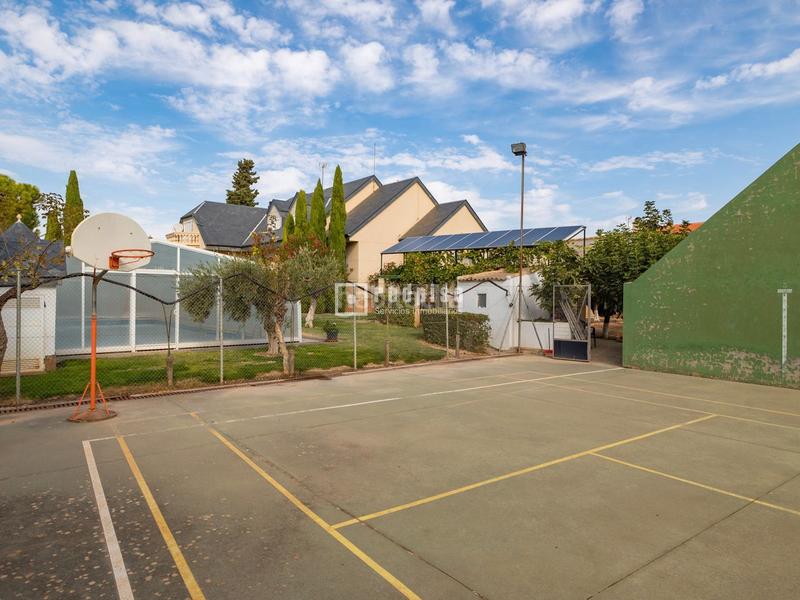 Foto 8ca95547-67b8-4663-9efc-0d36e16312a6. Location chalet avec chauffage parking piscine dans Madridejos