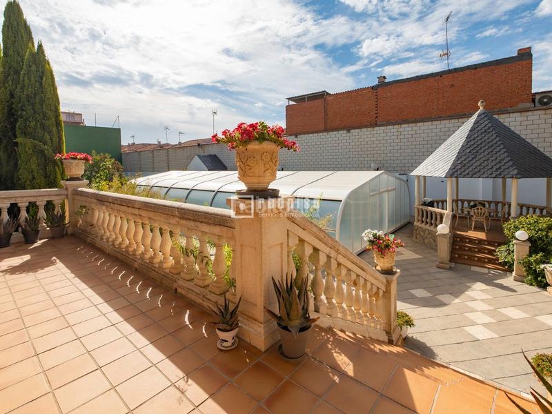 Foto a00cdee5-10cc-406c-a13f-07c39ce2f5b4. Location chalet avec chauffage parking piscine dans Madridejos