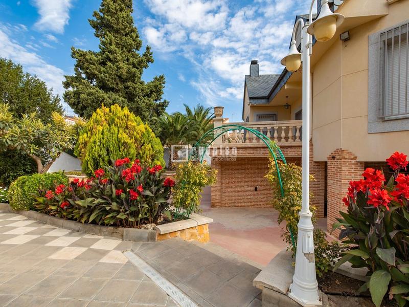 Foto f7c18c4a-00b5-4c04-9597-cd82d4624fa2. Location chalet avec chauffage parking piscine dans Madridejos